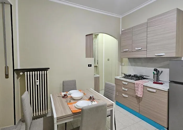 アパート Bengasi トリノ